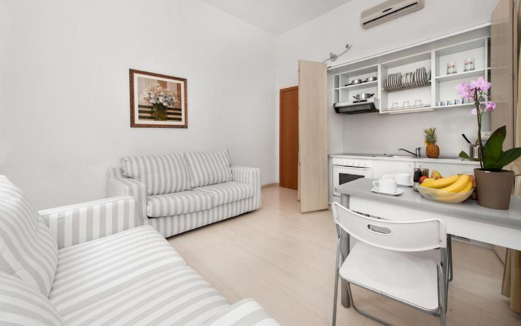 Residenza Maxima Aparthotel Rome Kamer foto