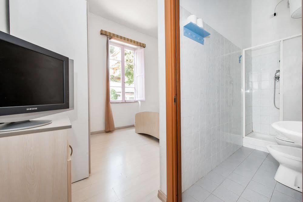 Residenza Maxima Aparthotel Rome Buitenkant foto
