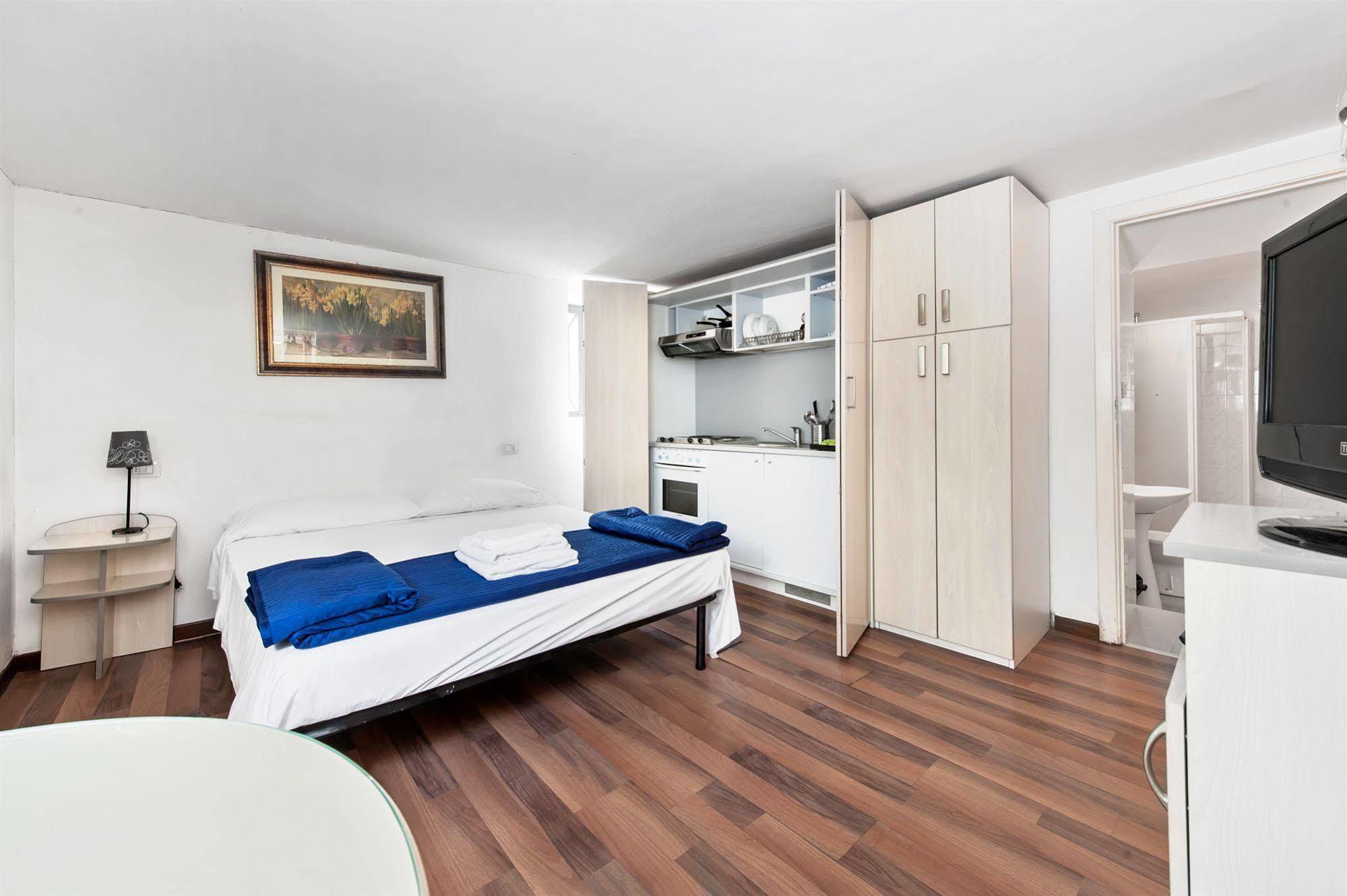 Residenza Maxima Aparthotel Rome Buitenkant foto